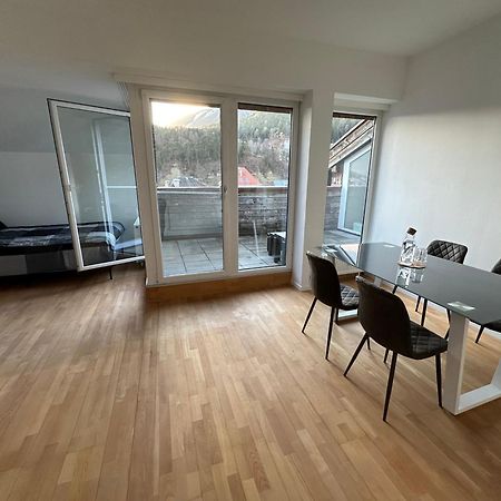 Geraeumiges Sonniges Apartment Mit Bergblick Imst Dış mekan fotoğraf